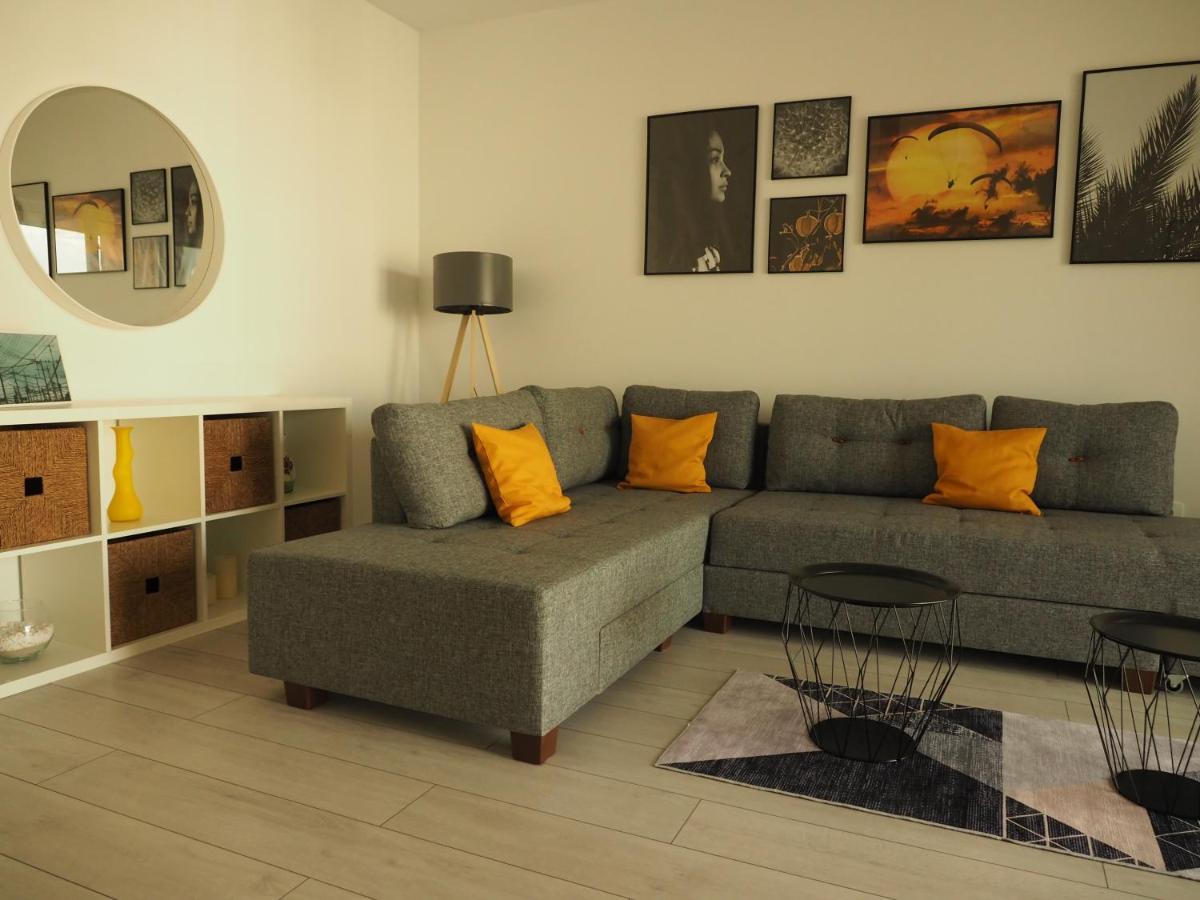 Stil Apartment Brasov Coresi ภายนอก รูปภาพ